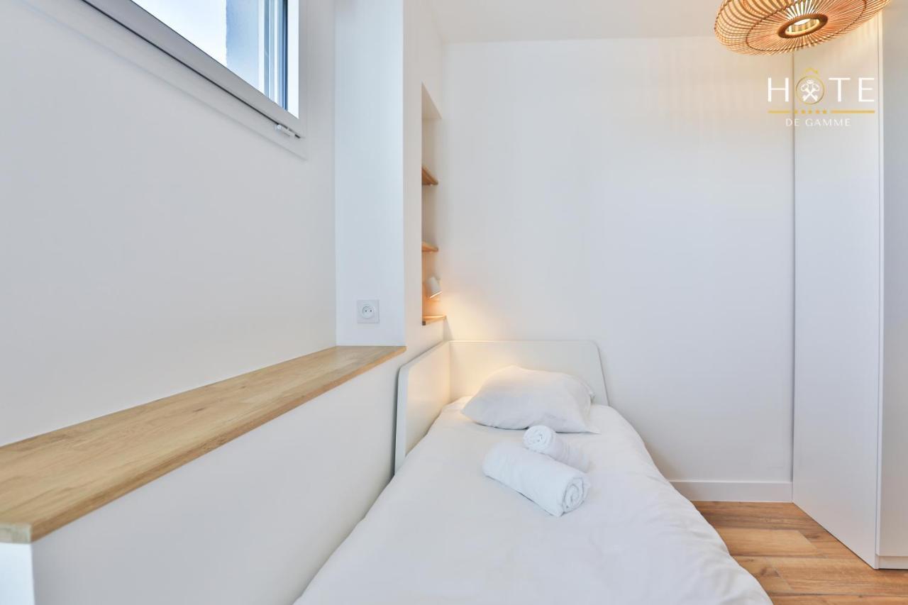 Appartement De Caractere, Superbe Vue Mer 280° La Chaume Exterior foto