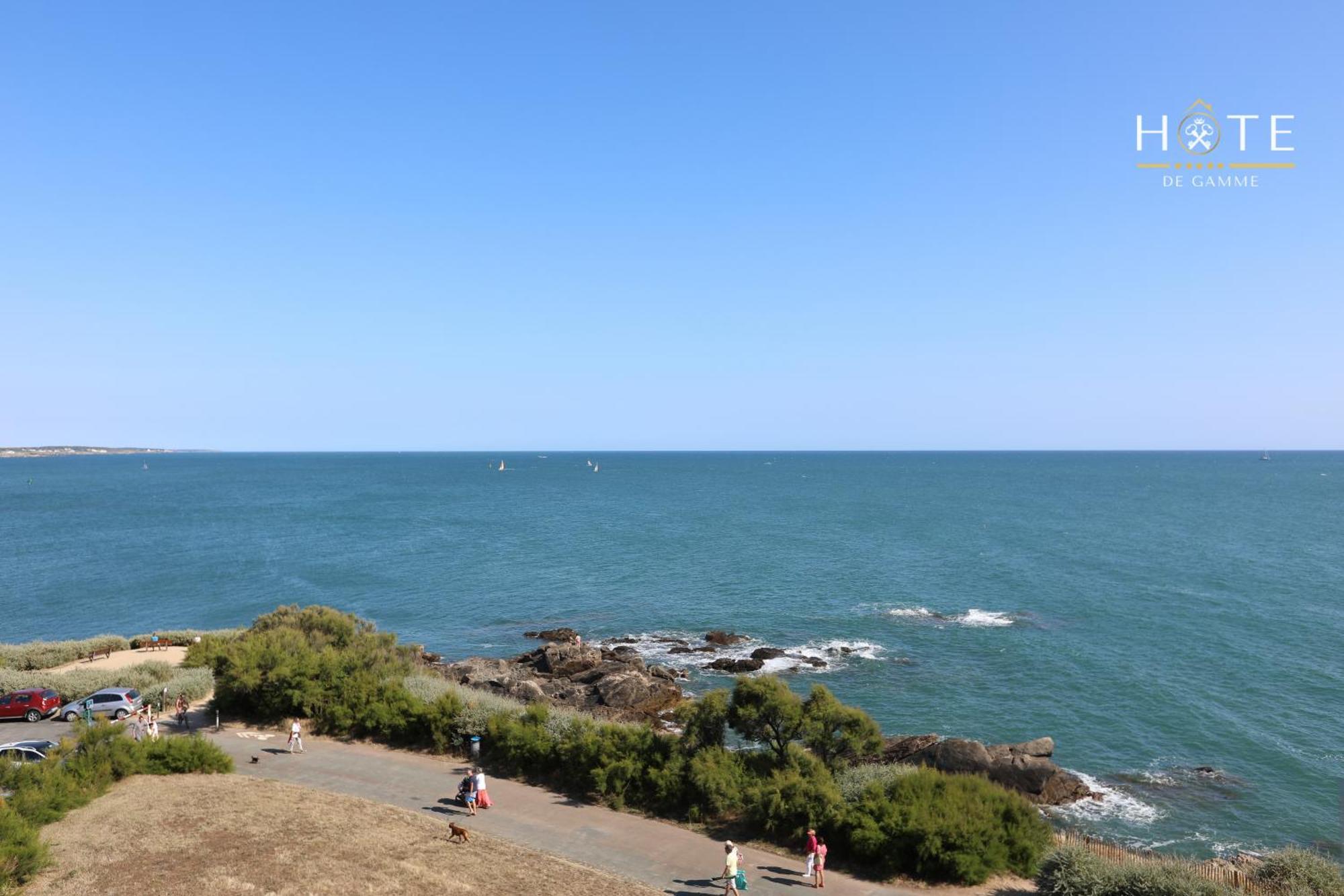 Appartement De Caractere, Superbe Vue Mer 280° La Chaume Exterior foto